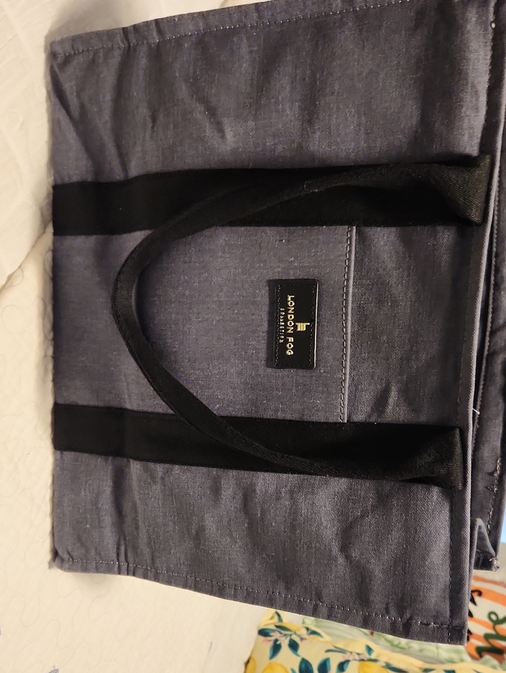 London Fog Tote Gray, Used 1x Like New